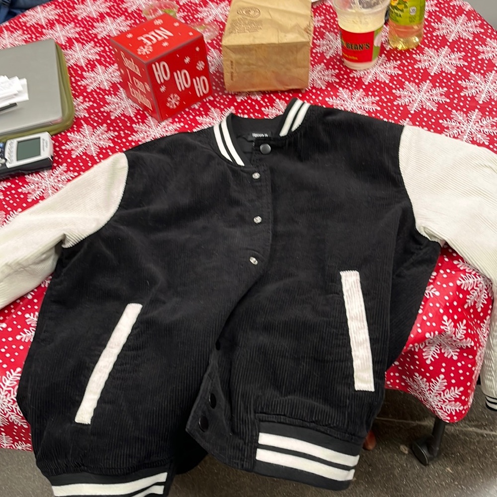 Mens Corduroy forever 21 varsity style jacket size small, small or medium build.